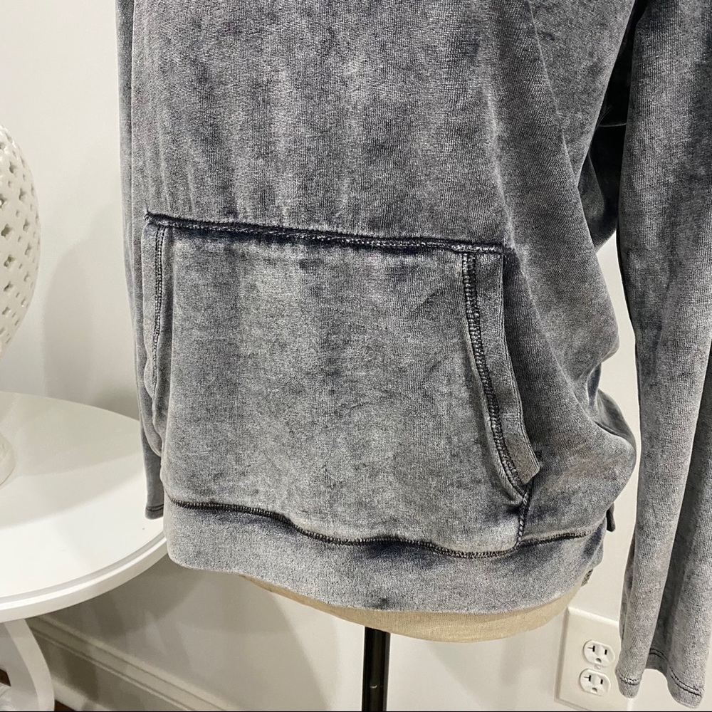 Cupio gray velour velvet sweatshirt sweater Sz m - Picture 3 of 13